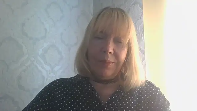 OlgaShine Live Chatraum