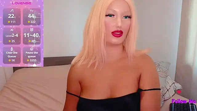 Chat soba uživo modela rosebelle11111