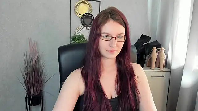 Živá chatovací místnost emmaxDelight