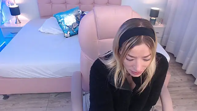 zoe_jones13 실시간 채팅방