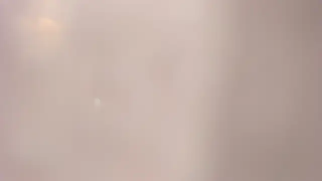 חדר צ'אט בשידור חי של lilithTeen1_