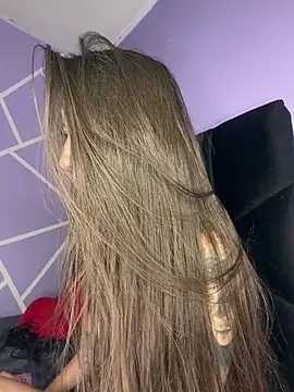 _Luuna Live Chatraum