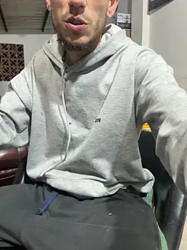 Živá chatovací místnost 27powercm