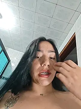 helena_smith Adlı Modelin Canlı Sohbet Odası
