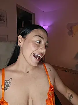 helena_smith Live Chatraum