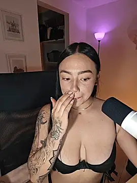 helena_smith Live Chatraum