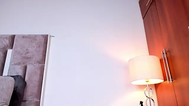 Nia_Bunny – live chatrum