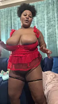 SultryBusty Adlı Modelin Canlı Sohbet Odası