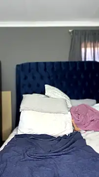 Živá chatovací místnost SultryBusty