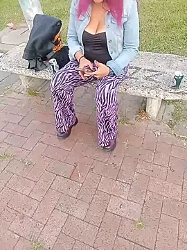 Chat soba uživo modela sophie_banger