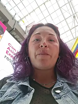 sophie_banger Ruang Obrolan Langsung