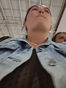 sophie_banger লাইভ চ্যাট রুম