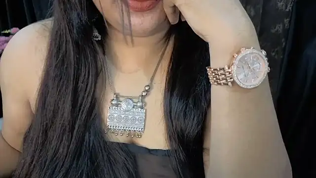 The_Queen_Molly's Live Chat Room