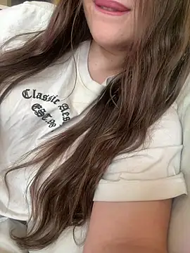 Elinatiranda Live Chatraum