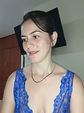 Sala de chat en directo de Hanny_24
