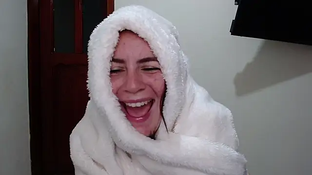 Sala de chat en directo de Hanny_24