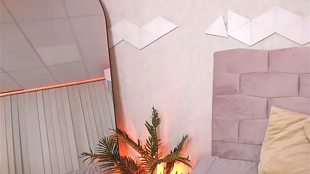 AnitaKariri Adlı Modelin Canlı Sohbet Odası