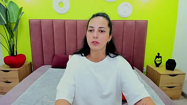 Pokój czatu na żywo – Linda_Insatiable