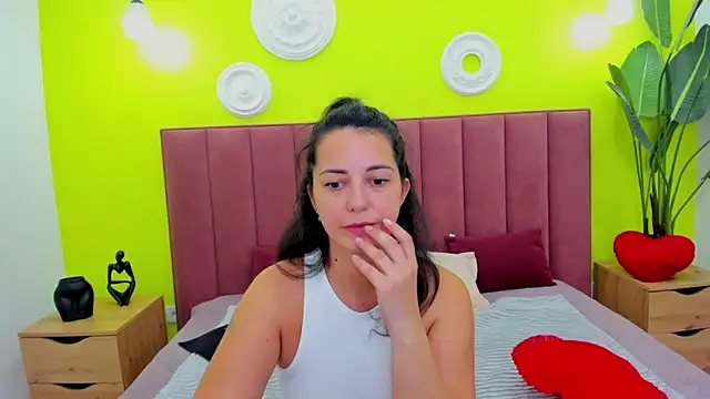 Linda_Insatiable live-chat rom