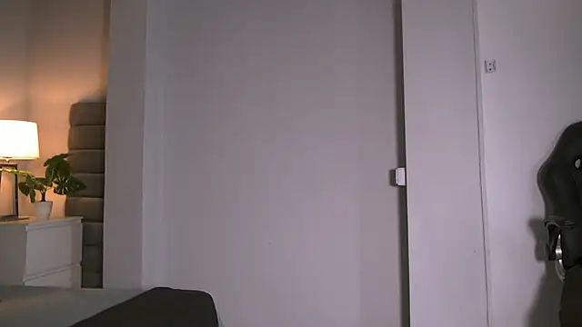 Pokój czatu na żywo – Madie__collins
