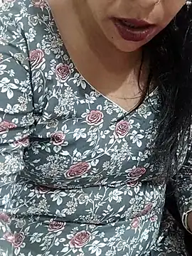 Sala de chat ao vivo de cutee_bhabhi