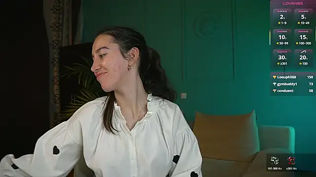 Belle_Via Cameră chat live