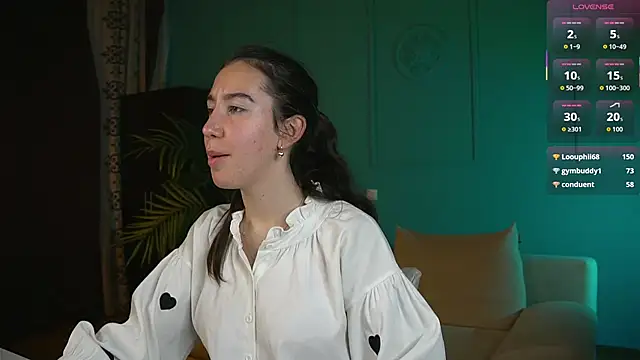 חדר צ'אט בשידור חי של Belle_Via