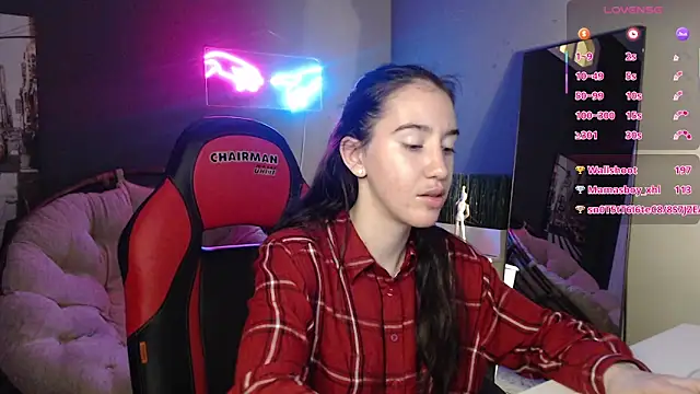 Belle_Via Cameră chat live