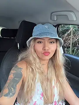 amanda-medrano1 Live Chatraum