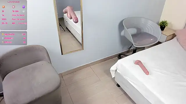 escarleth__ Adlı Modelin Canlı Sohbet Odası