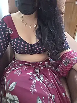 Roja-Telugu777's Live Chat Room