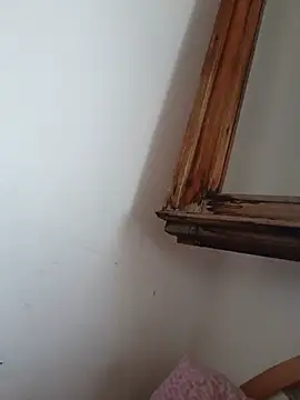 Chat soba uživo modela saralamiss