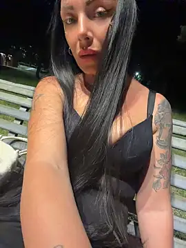 Baby_Panther Adlı Modelin Canlı Sohbet Odası