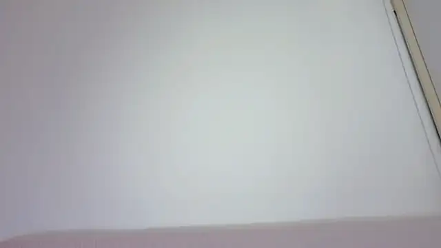 Melanie-Robertsのライブチャットルーム