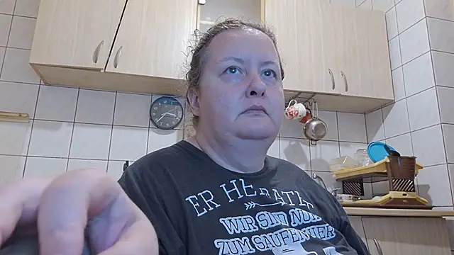 חדר צ'אט בשידור חי של melissaBlessing