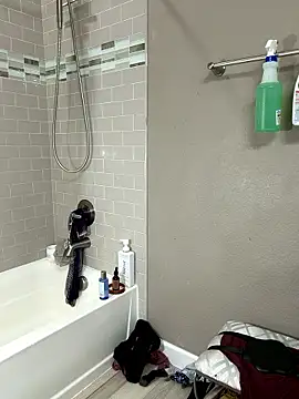 Chat soba uživo modela laninasub