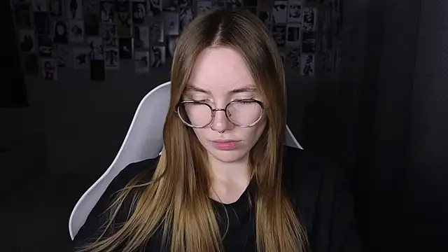 littlevildevil Cameră chat live