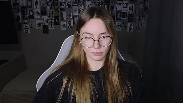 Sala de chat ao vivo de littlevildevil