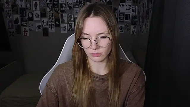 Chat soba uživo modela littlevildevil