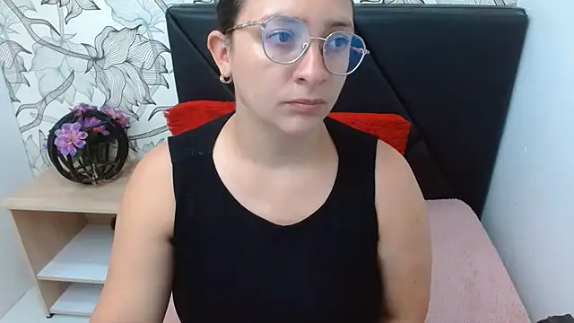 sarax_ximena's Live Chat Room