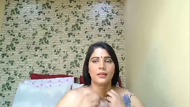 Chat soba uživo modela XIndianintimacy