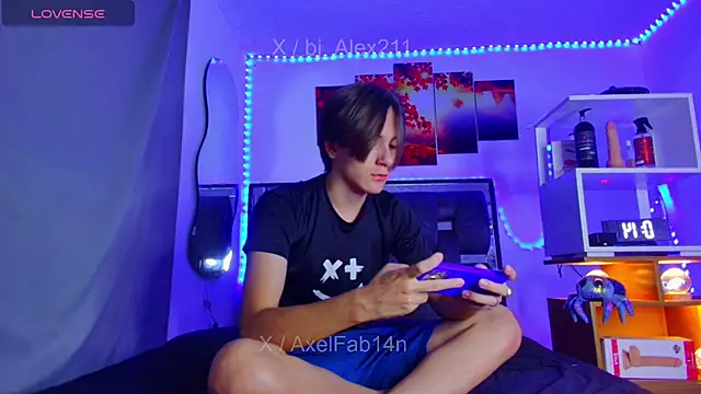 Alex_and_Fabian 现场性爱视讯表演