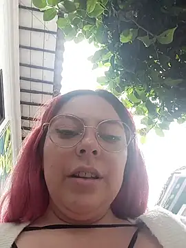 madelaine- Adlı Modelin Canlı Sohbet Odası