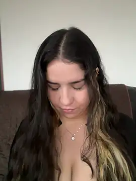 valentina_jonnes1 即時聊天室
