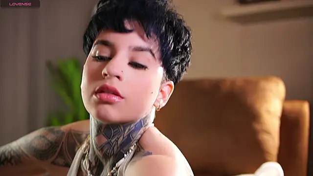 AliceShazaham_ Cameră chat live
