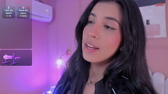 zia_cooper Adlı Modelin Canlı Sohbet Odası