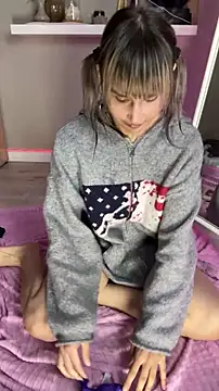 bigbabykiki Adlı Modelin Canlı Sohbet Odası