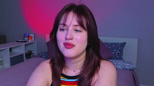 חדר צ'אט בשידור חי של Sassy_Talkin_
