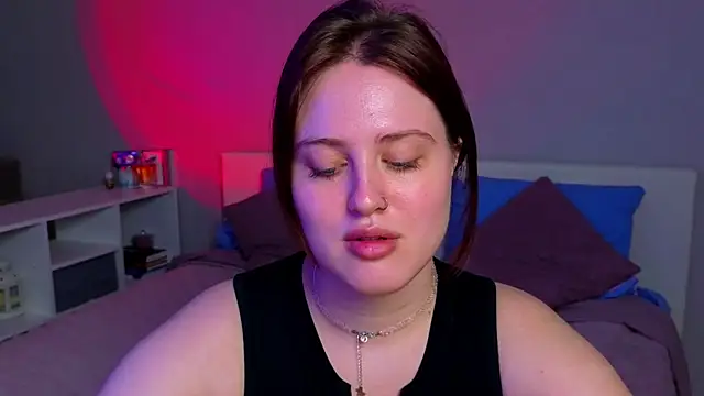 Sassy_Talkin_'s Live Chat Room