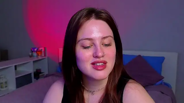 Chat soba uživo modela Sassy_Talkin_
